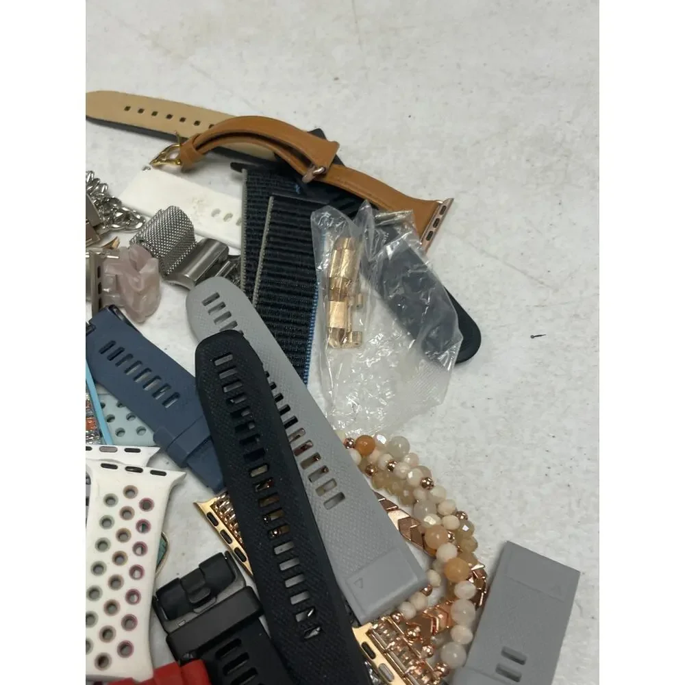 Lot Of Watch Bands Mixed Leather & Rubber Apple Watch Garmin Mixed Styles